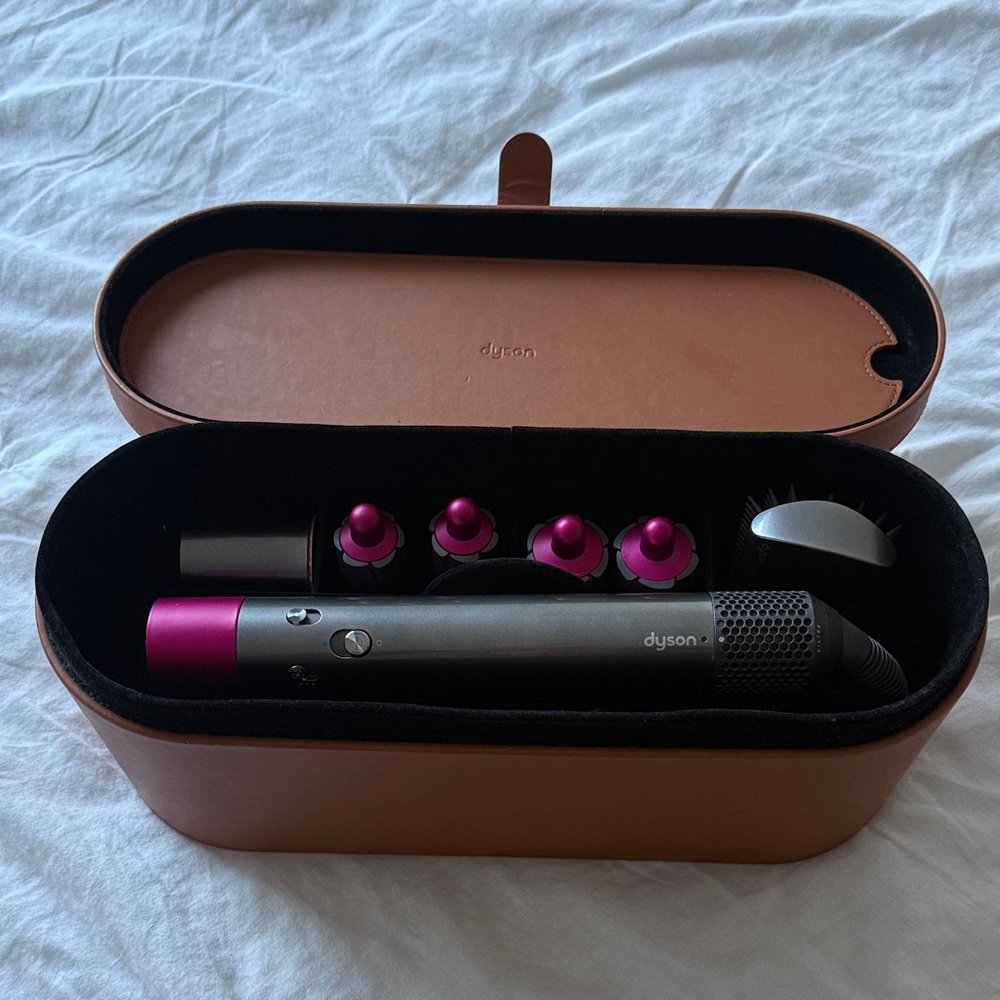 Dyson Pink & Gray Air Wrap Tan Organizer Case